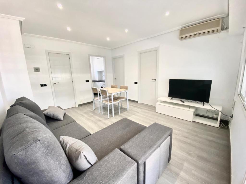 Апартаменти Apartamento En La Playa Els Terrers Бенікасім Екстер'єр фото