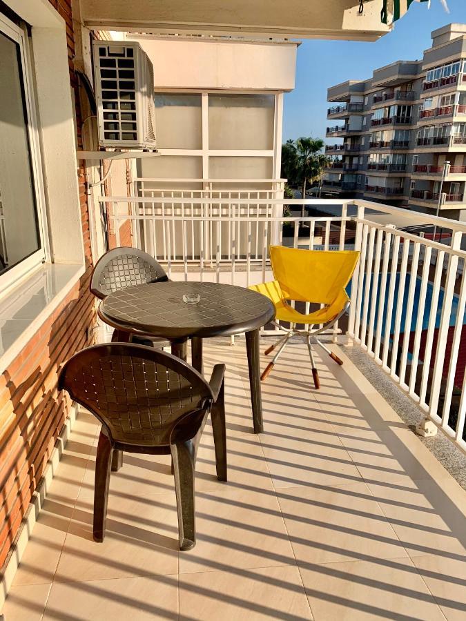 Апартаменти Apartamento En La Playa Els Terrers Бенікасім Екстер'єр фото